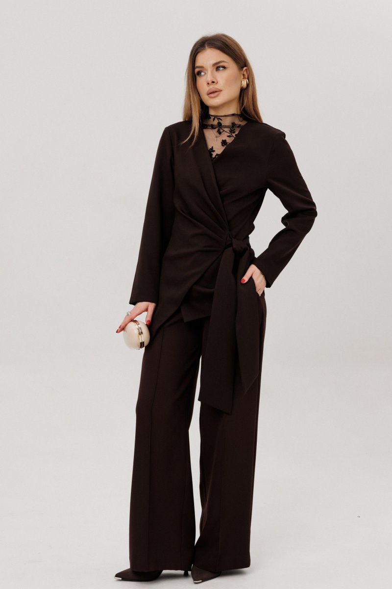Брючный костюм Amberа Style 2150 шоколад
