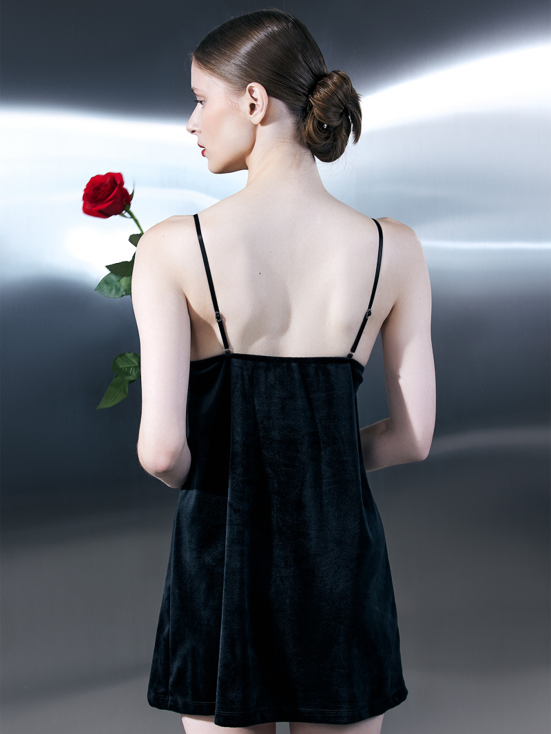 Ночные сорочки Mark Formelle 152667/25-36997Ц-3 черный