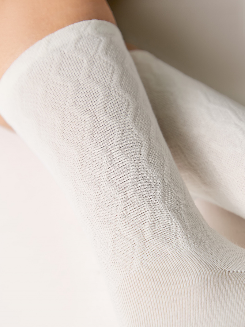 Носки и гольфы CONTE ACTIVE молочный 24С-73СП