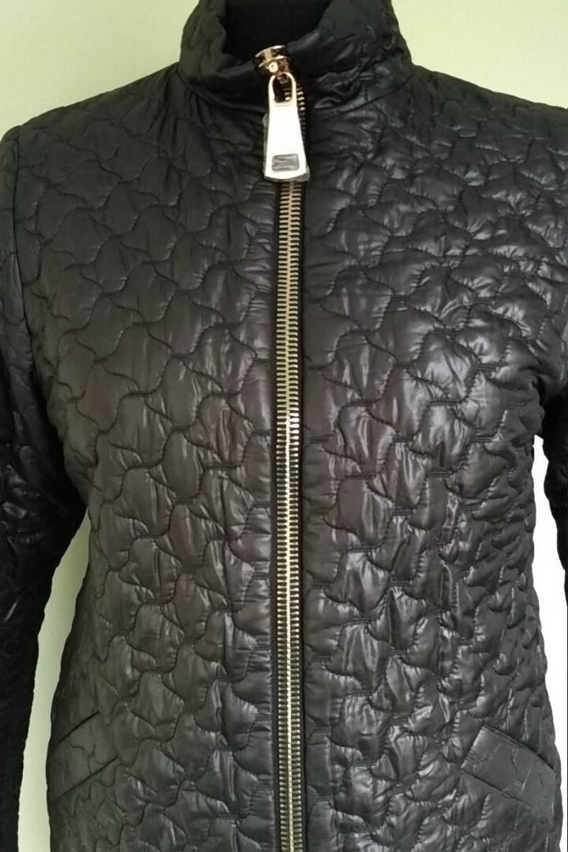 Женская куртка TrikoTex Stil Л1387 черный