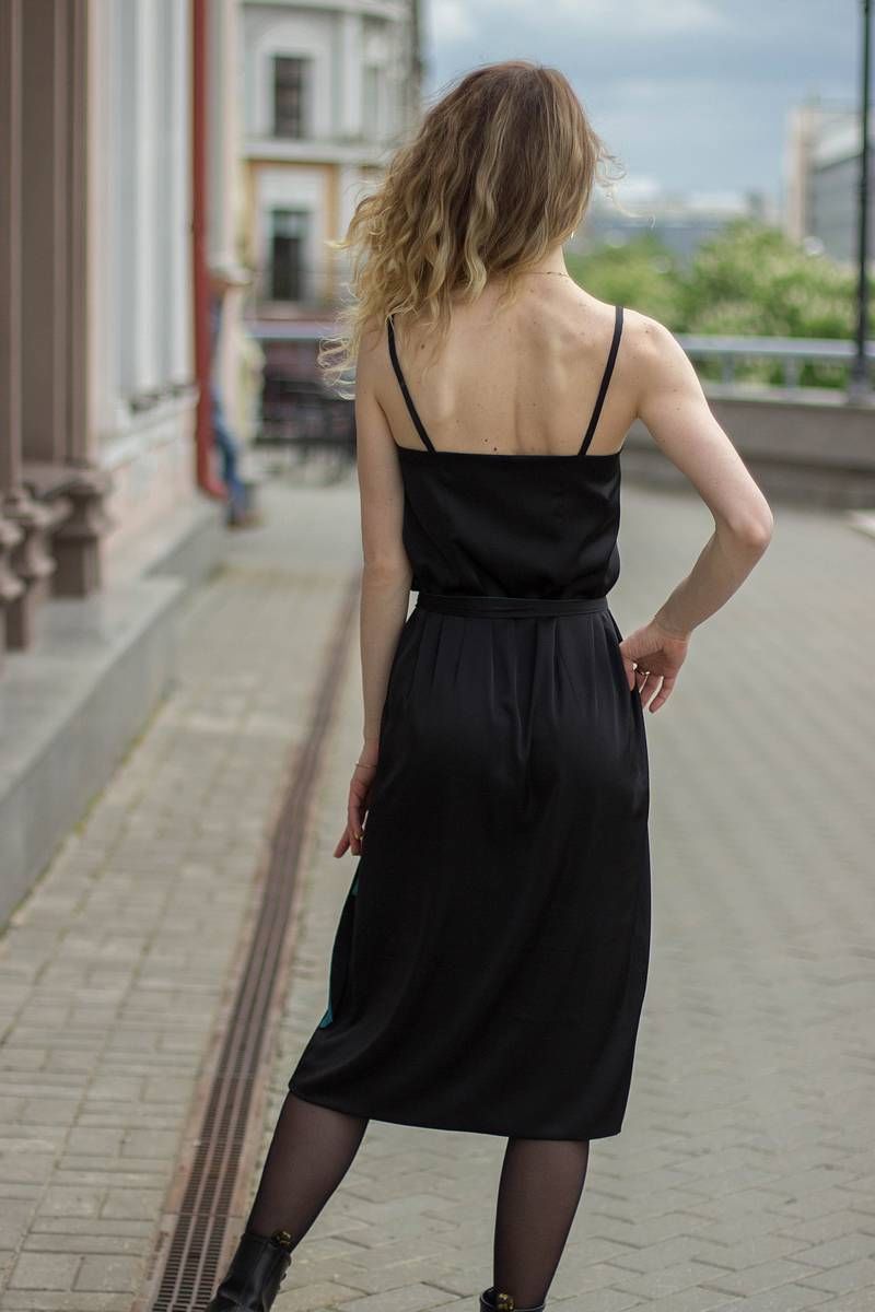 Платья Sisteroom ПлД-054 черно-изумрудный