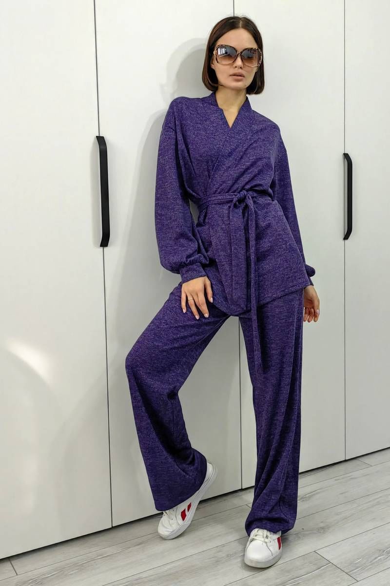 Брючный костюм PATRICIA by La Cafe F15425-36 фиолетовый