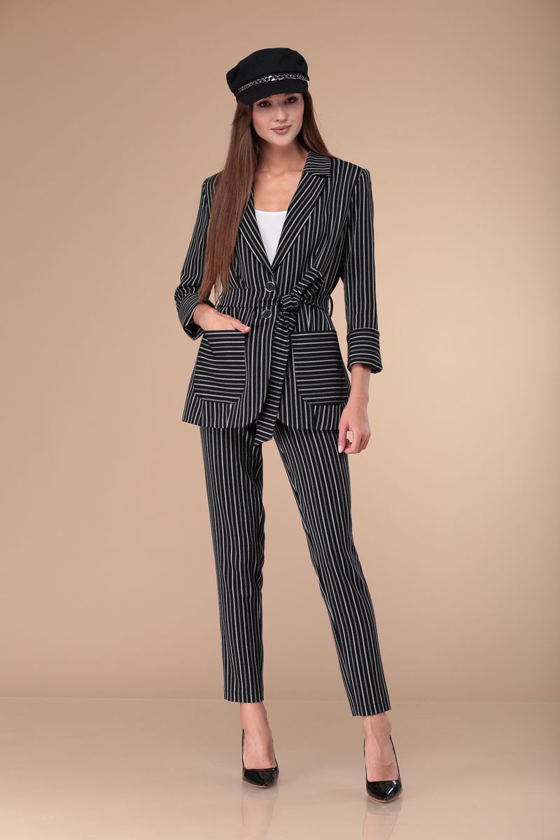 Брючный костюм Ларс Стиль