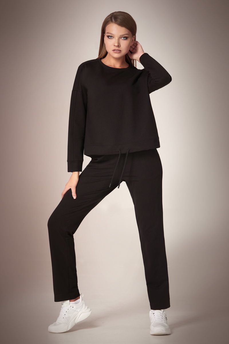 Спортивный костюм Andrea Fashion