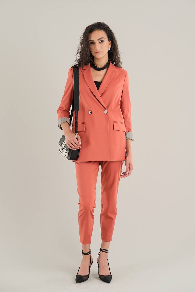 Брючный костюм Motif