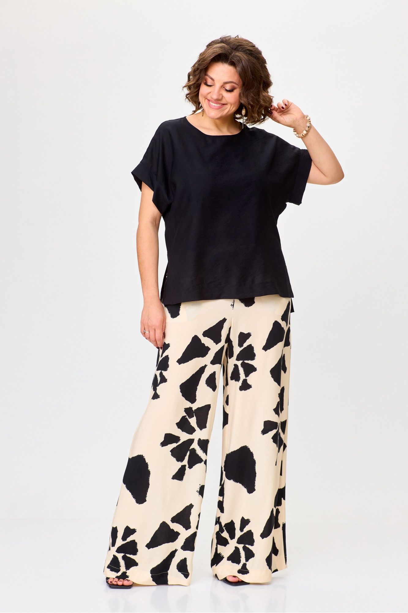Комплекты брючные Michel chic 1384 черный,молоко