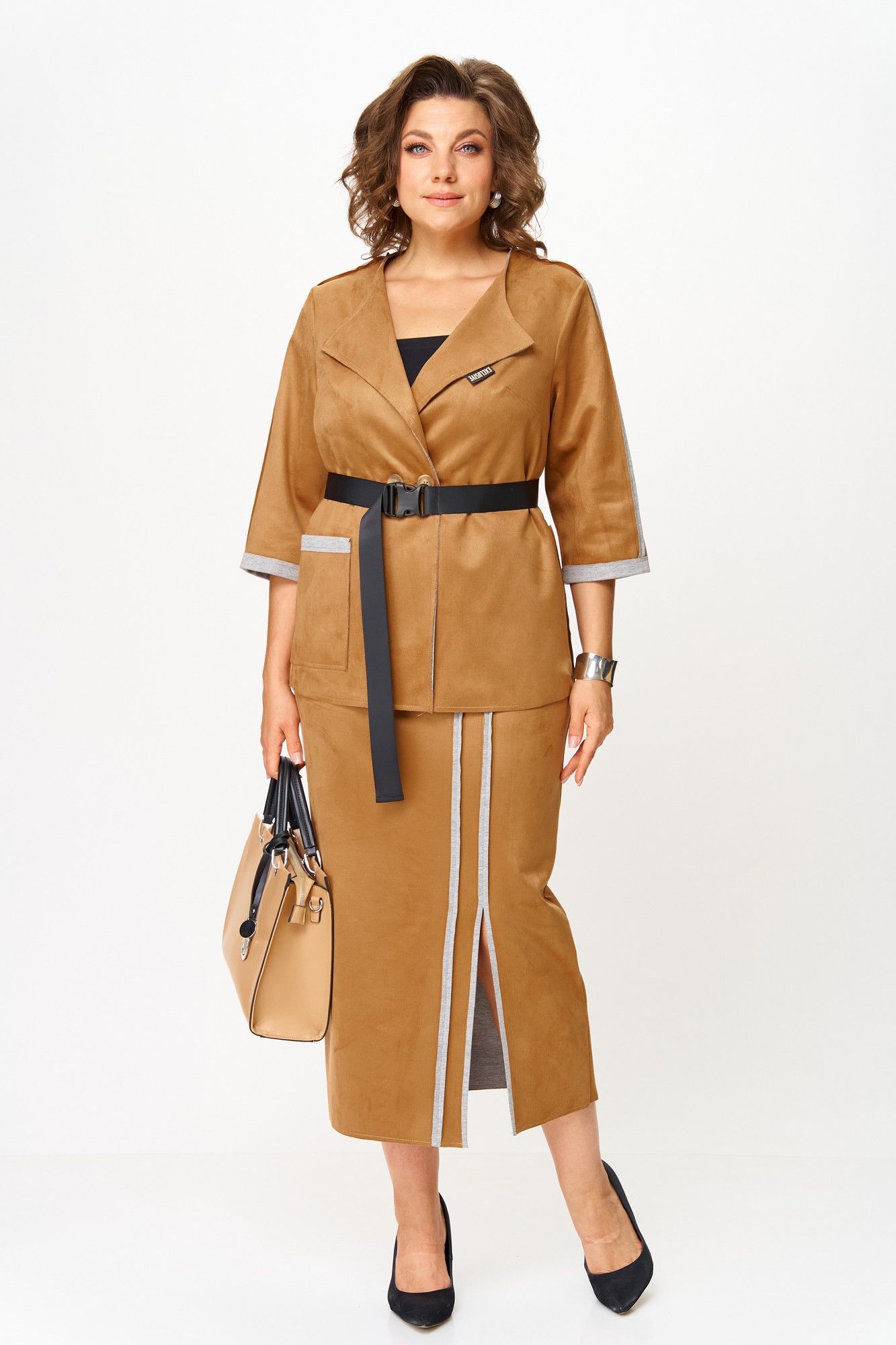 Юбочные костюмы Michel chic 1388/1 светло-коричневый