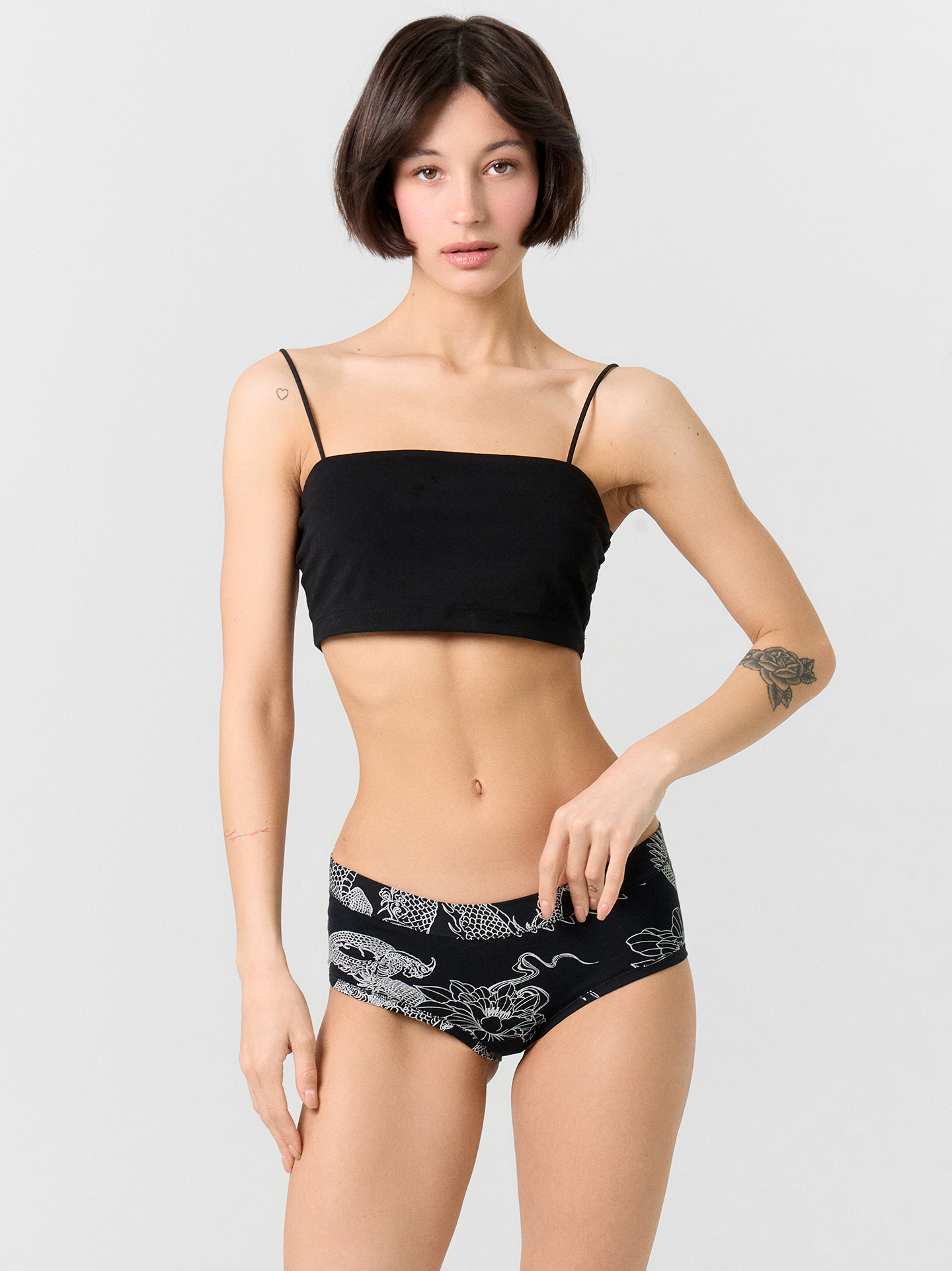 Трусы Mark Formelle 412237/25-22-37661Ц-5 тату_на_черном