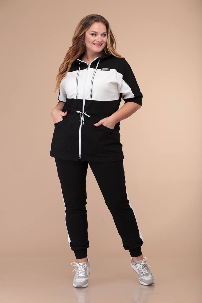 Спортивный костюм Danaida