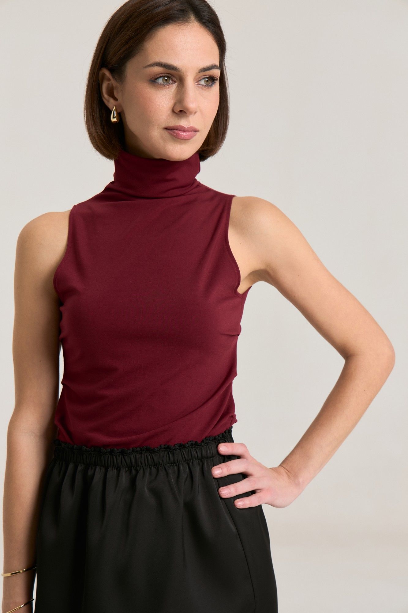 Джемперы THE NAME 2473 вишня