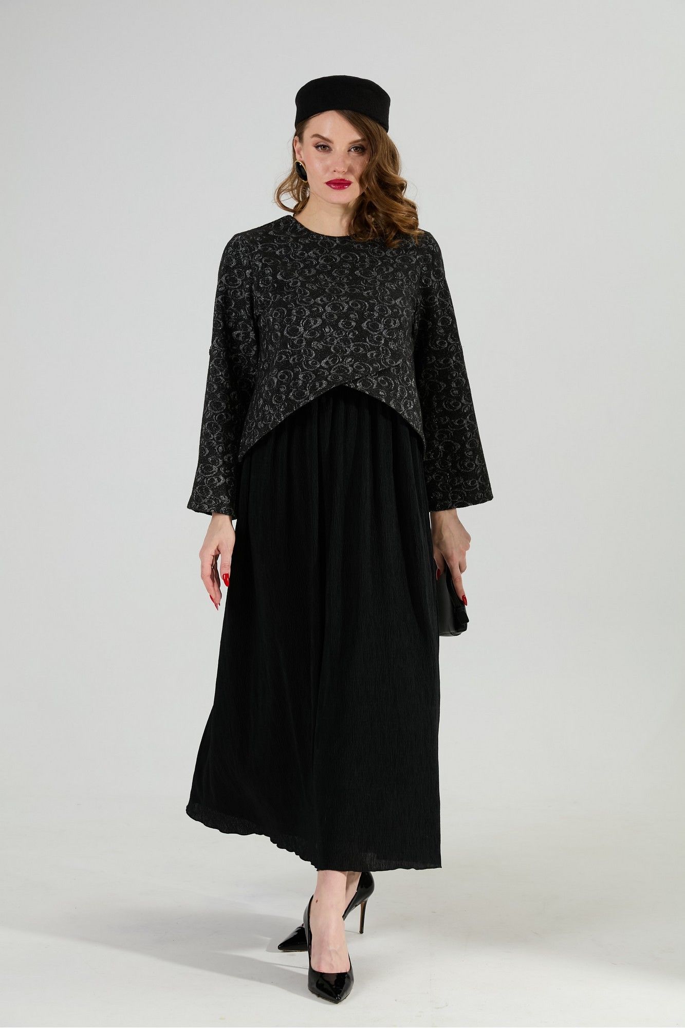 Платья NikVa 740-22 графитовая абстракция и чёрный