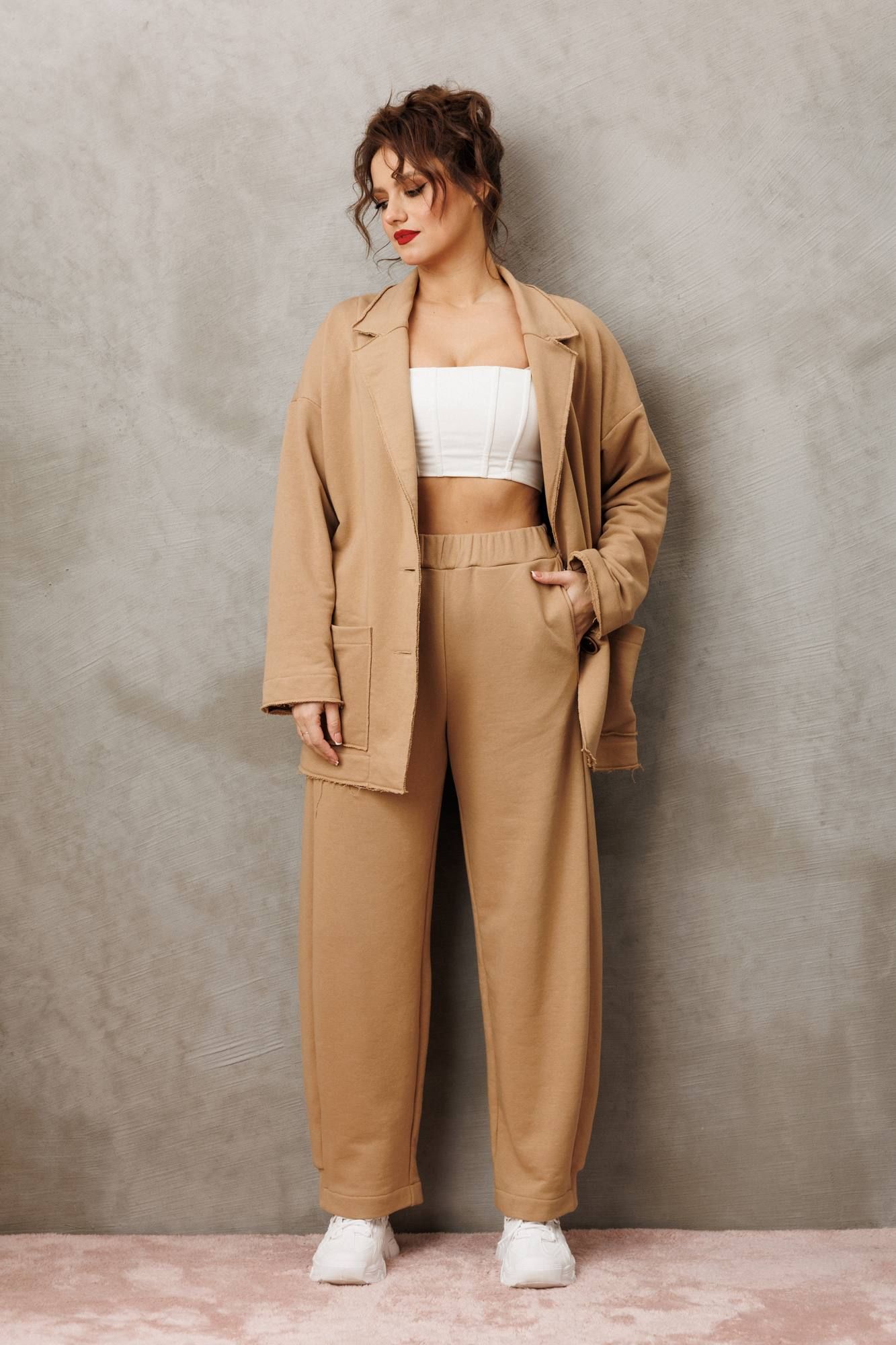 Брючные костюмы Anastasia 1299 песочный