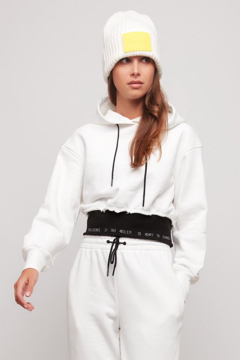 женские шапки Favorini