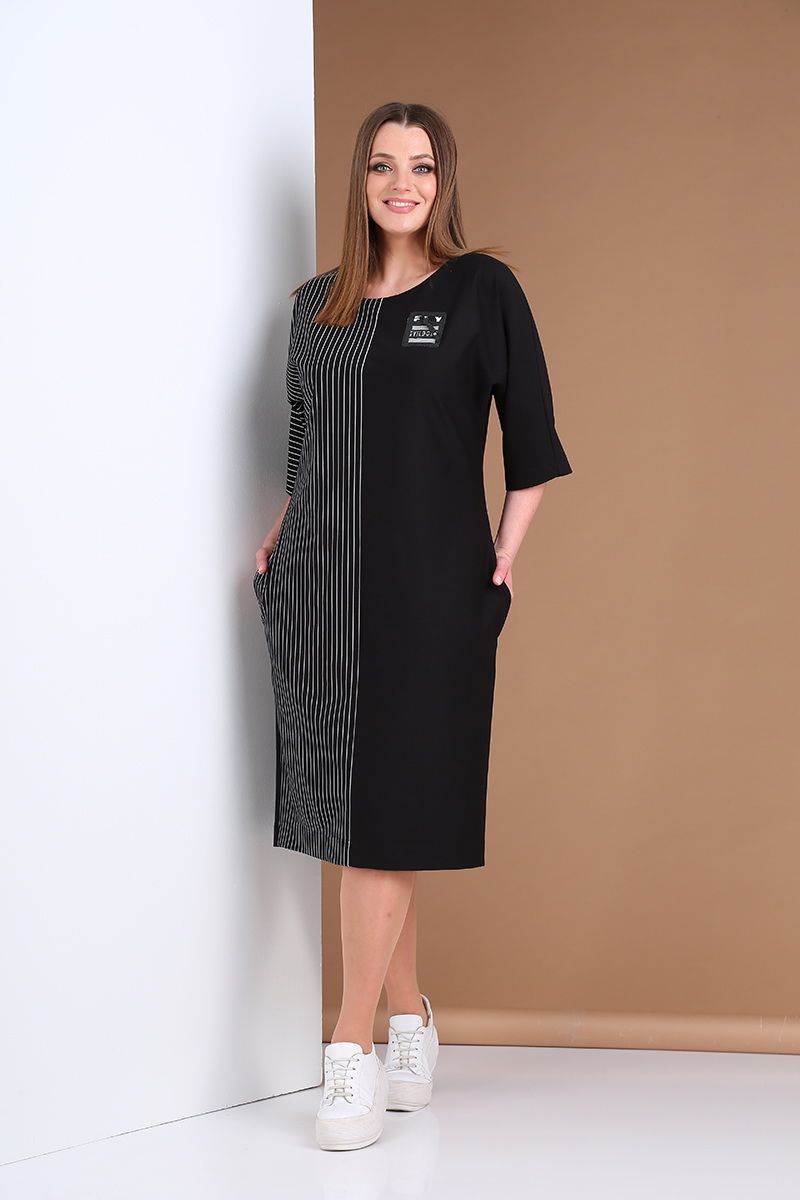 Трикотажное платье Andrea Style