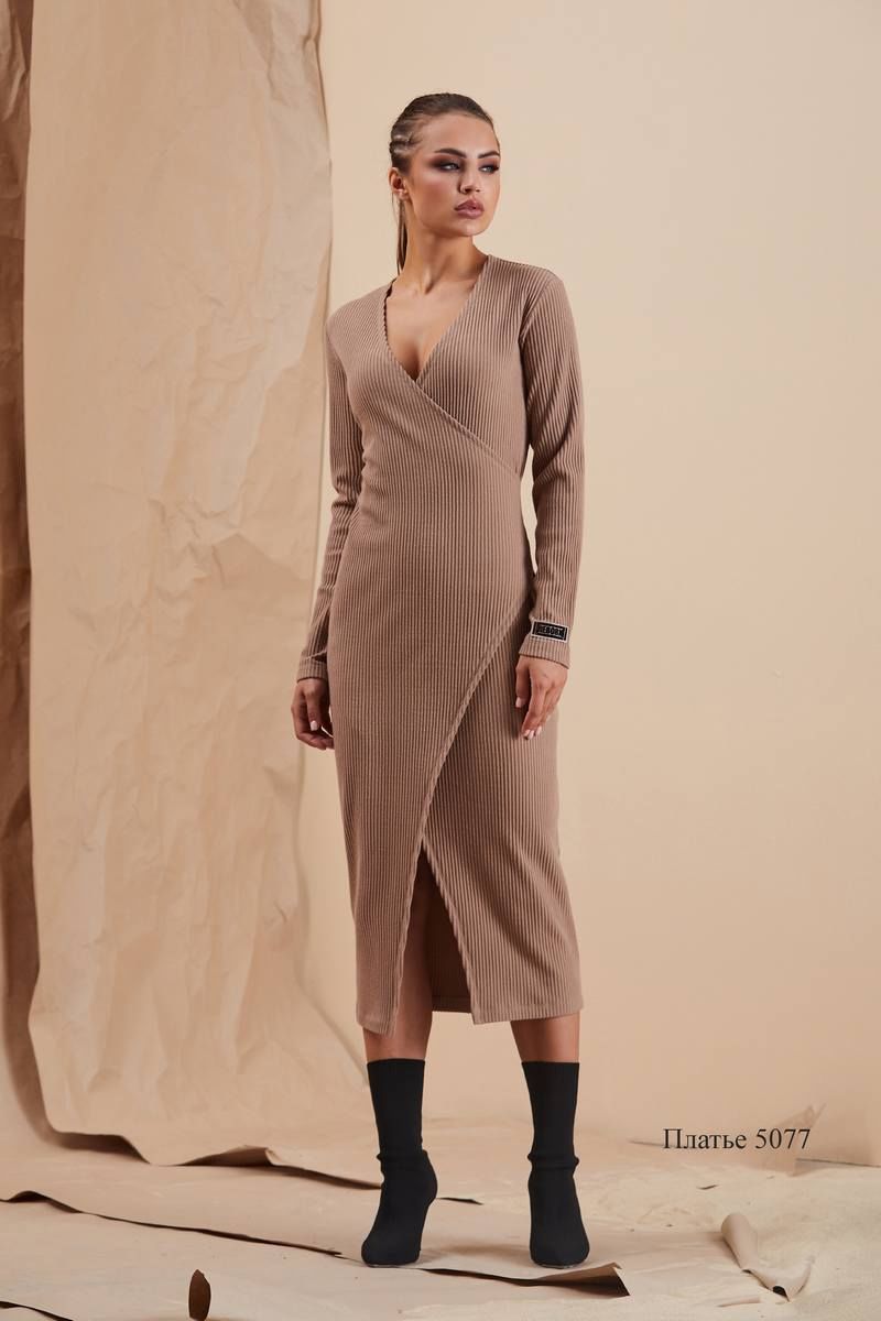 Трикотажное платье Rami