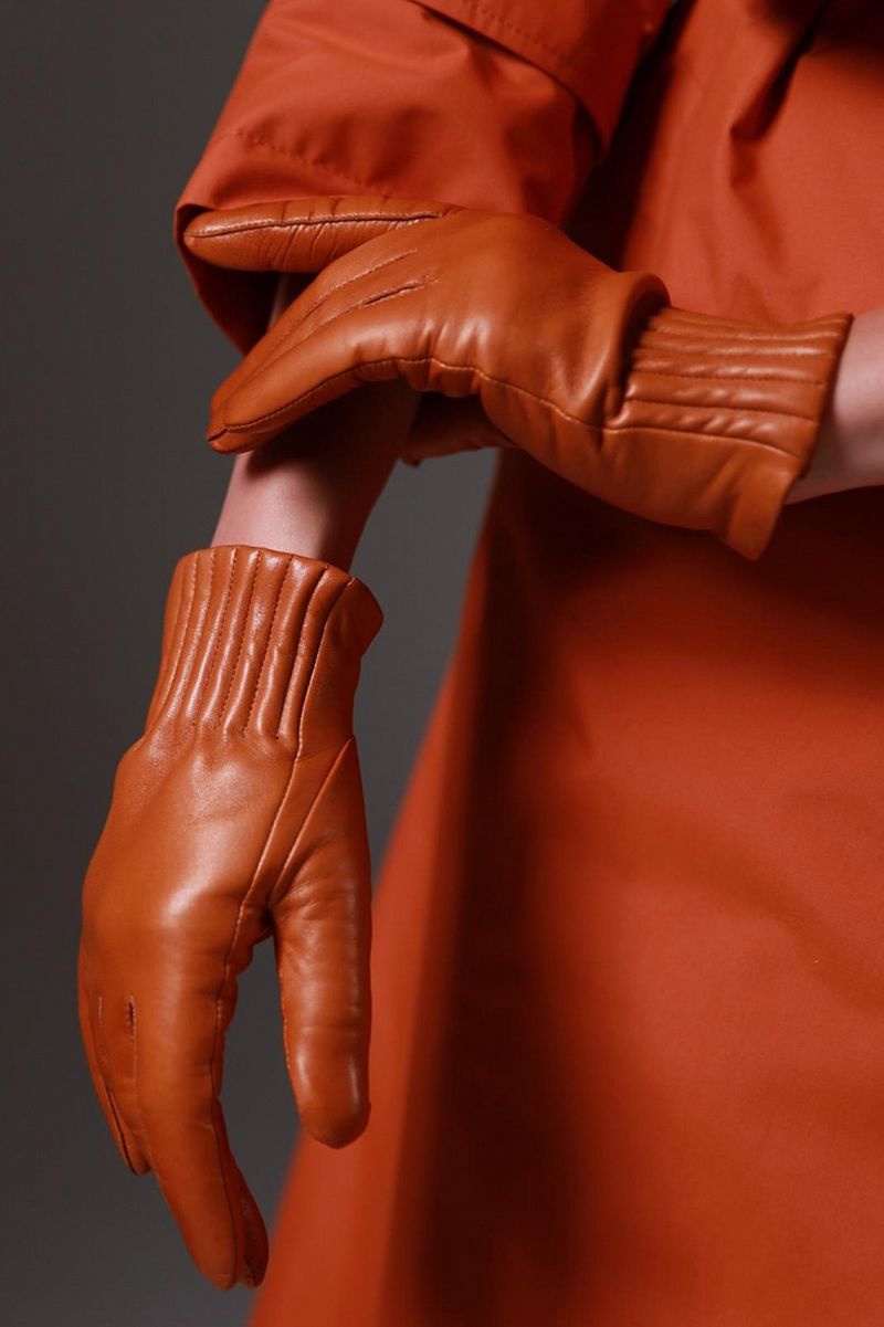 женские перчатки и варежки ACCENT