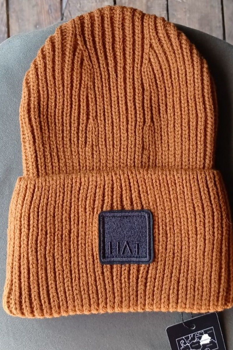 женские шапки Favorini