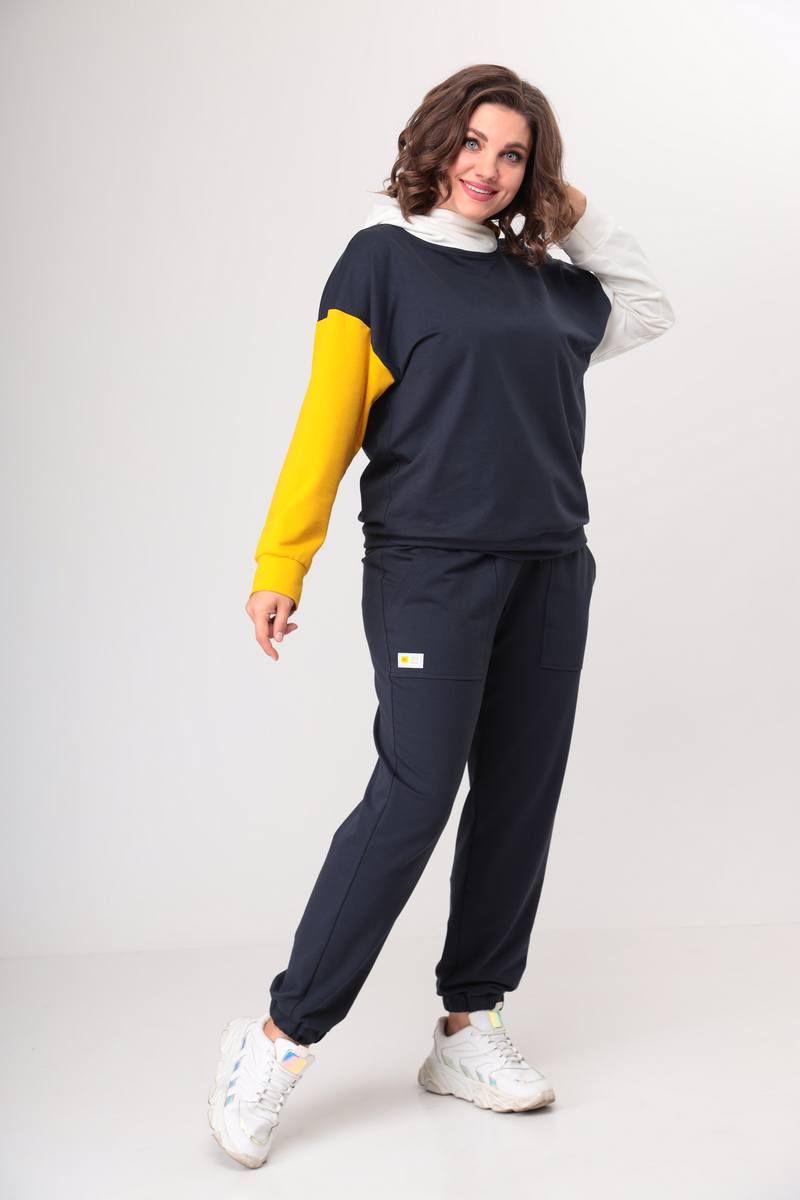 Спортивный костюм Danaida