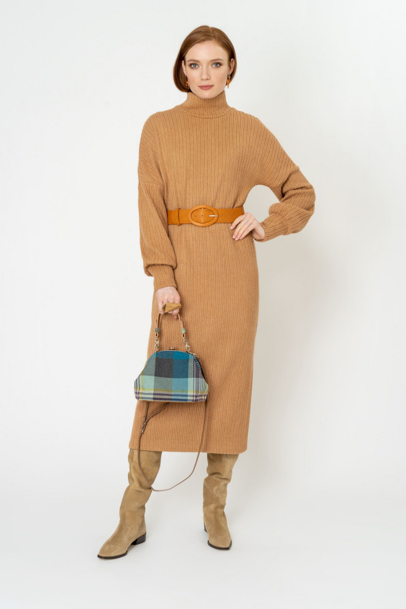 Трикотажное платье Elema