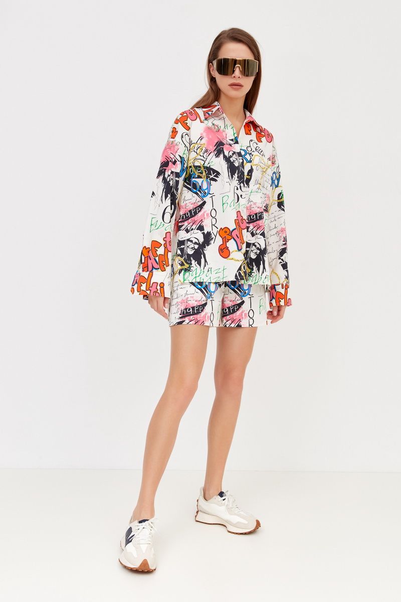 женские шорты Favorini